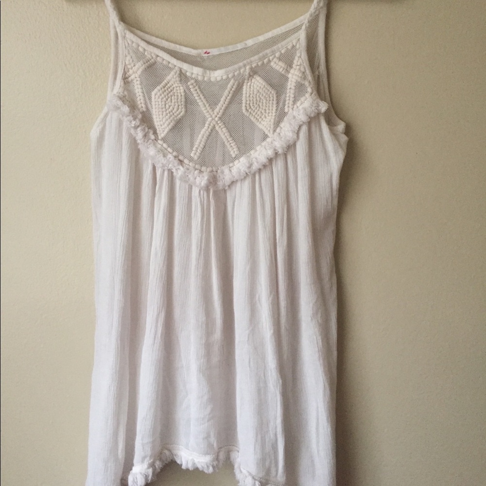 Cream flowing tank